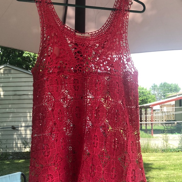 Hot pink open weave Tank - Picture 1 of 6